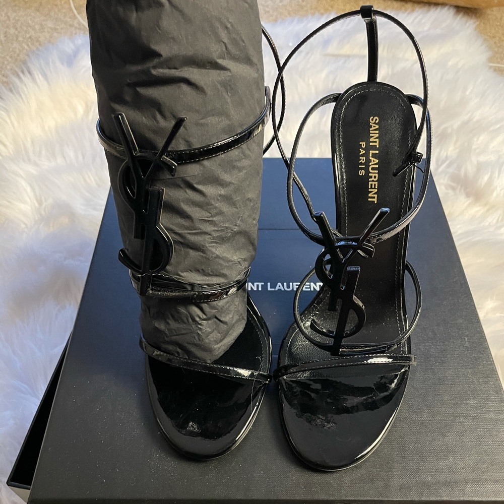YSL Cassandra Heels Patent Leather Black